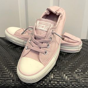 NWOT Converse All Stars Slip on shoe